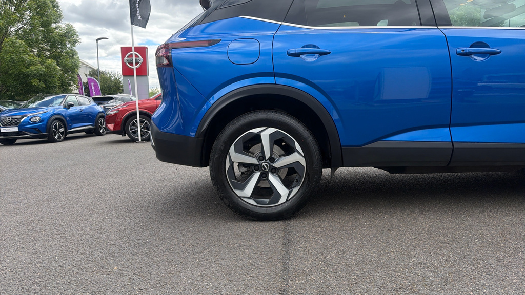 Nissan Qashqai Qashqai 1.3 Dig-t Mh N-connecta Blue #4