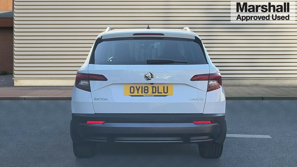Skoda Karoq Karoq 1.5 Tsi Edition Dsg White #4