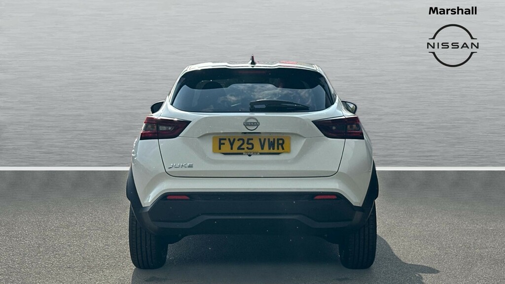 Nissan Juke Juke 1.0 Dig-t N-connecta FY25VWR White #6