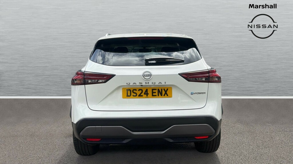 Nissan Qashqai Qashqai 1.5 E-power N-connecta DS24ENX White #6