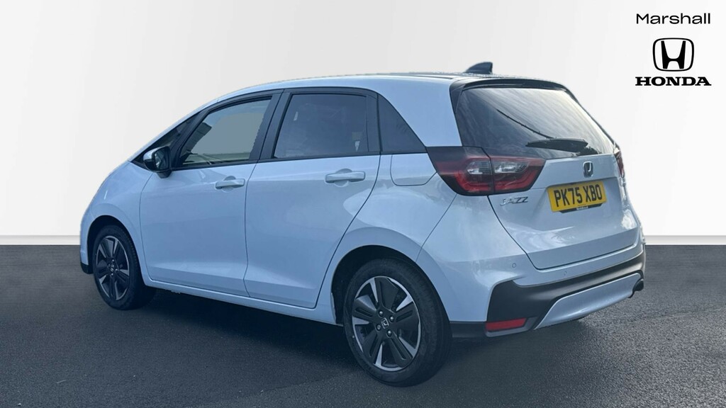 Honda Jazz Honda Jazz Hatchback 1.5 I-mmd Hybrid Advance PK75XBO White #3