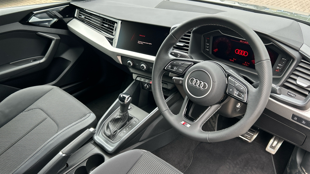 Audi A1 Audi A1 Sportback S Line 30 Tfsi 116 Ps S Tronic LV26YHC Grey #6