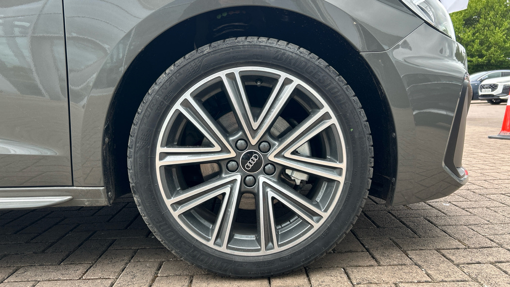 Audi A1 Audi A1 Sportback S Line 30 Tfsi 116 Ps S Tronic LV26YHC Grey #5