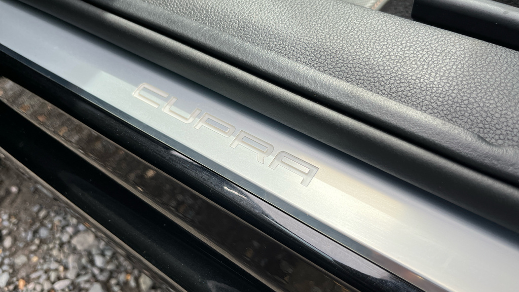 Cupra Ateca V2 Black #46
