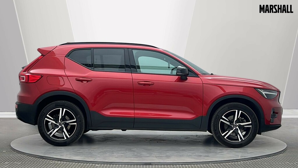 Volvo XC40 Xc40 2.0 B3p Plus Dark NU73TKD Red #3