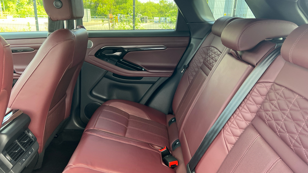 Land Rover Range Rover Evoque Range Rover Evoque 1.5 P300e Aut White #4