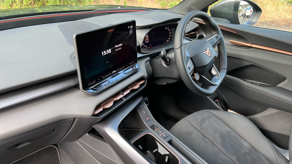 Cupra Terramar Terramar 1.5 Etsi 150 V2 Dsg Black #2