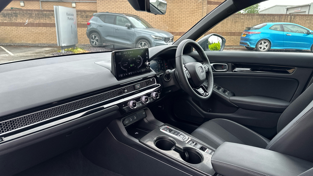 Honda Civic Civic 2.0 Ehev Sport Cvt Hatchback White #2