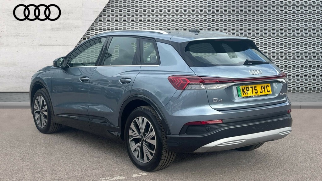 Audi Q4 E Tron Q4 150Kw 40 63Kwh Sport Leather KP75JYC Blue #3