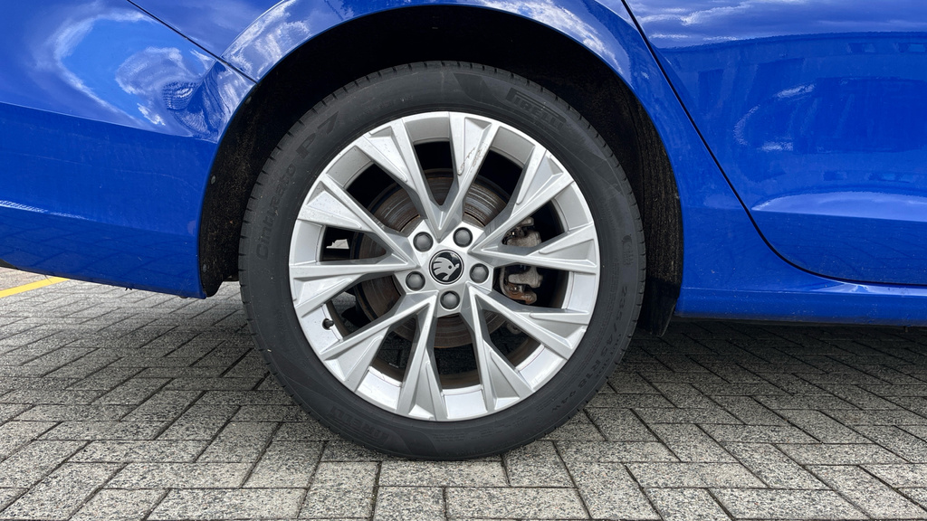 Skoda Superb Superb 1.5 Tsi Iv Se L Dsg KT25TWN Blue #5