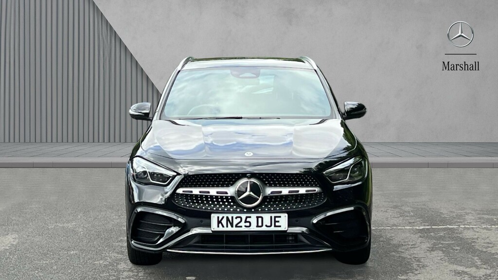 Mercedes-Benz GLA Class Gla 220D 4Matic Amg Line Premium Plus KN25DJE Black #6