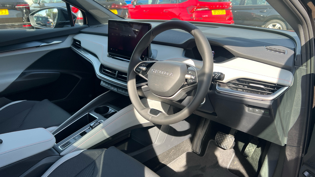 Skoda ENYAQ Enyaq Edition 85 82 Kwh 286 Ps Single Speed Black #6