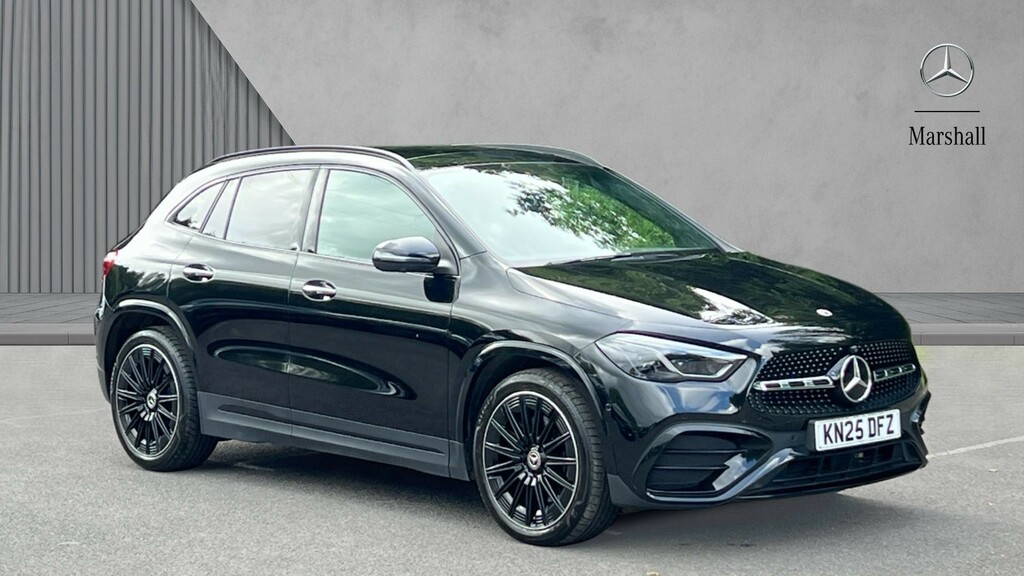 Mercedes-Benz GLA Class Gla 220D 4Matic Amg Line Premium Plus Black