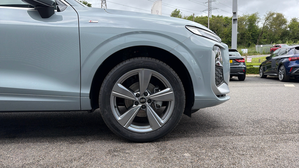 Audi Q3 Audi Q3 Sportback S Line Tfsi 150 Ps S Tronic GF26CCN Grey #5