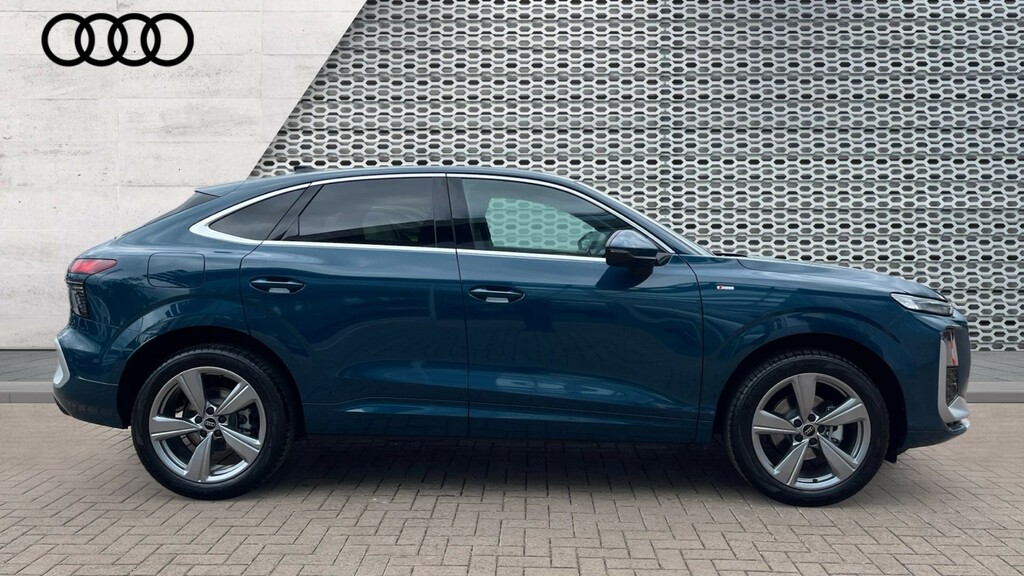 Audi Q3 Audi Q3 Sportback S Line Tfsi 150 Ps S Tronic LV26WZT Blue #4