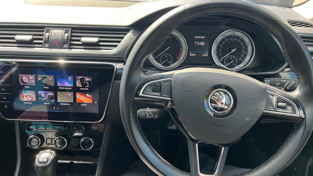 Skoda Superb Hatchback 2.0 Tdi Se L Executive 201868 Grey #21