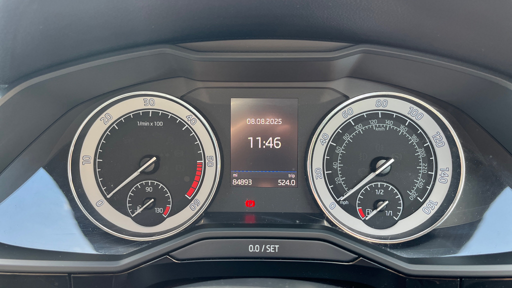 Skoda Superb Hatchback 2.0 Tdi Se L Executive 201868 Grey #13