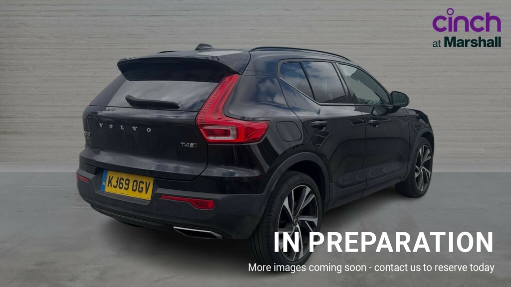 Volvo XC40 Xc40 2.0 T4 R Design Pro Awd Geartronic KJ69OGV Black #3