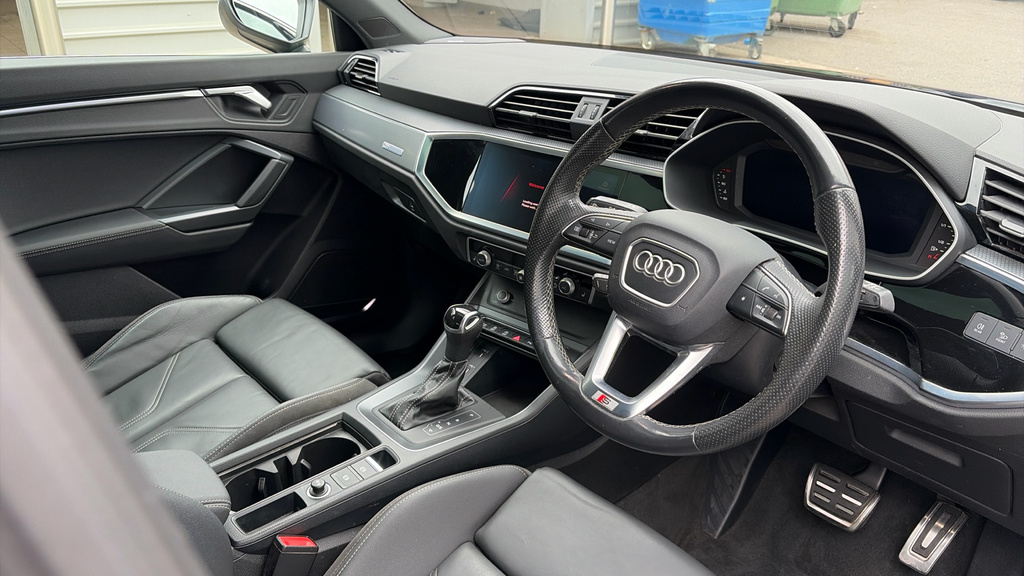 Audi Q3 Q3 35 Tfsi S Line S Tronic OE21LRZ Blue #6