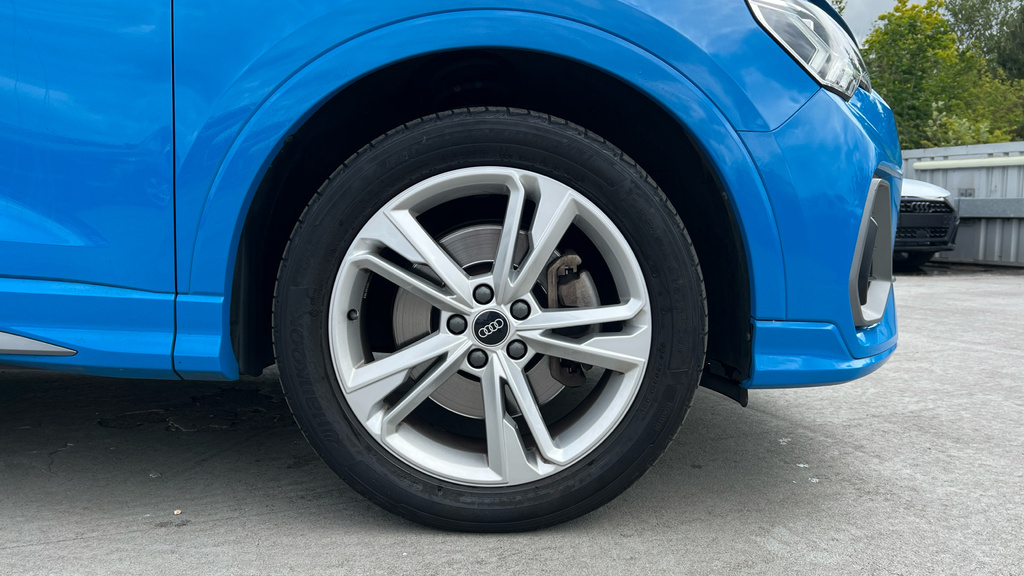 Audi Q3 Q3 40 Tfsi Quattro S Line S Tronic Cs Pack GK72CZX Blue #5
