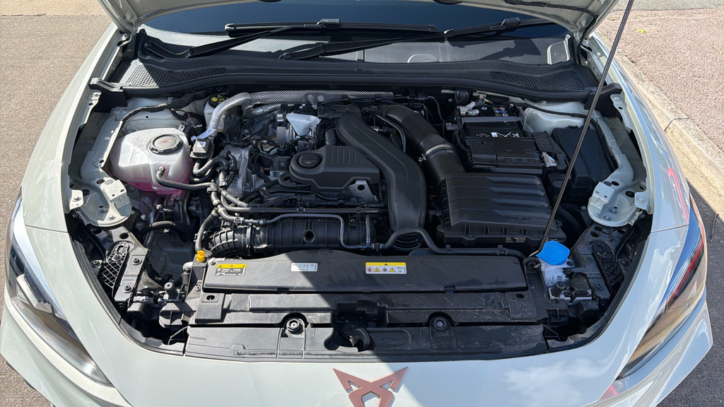 Cupra Leon V1 Black #17
