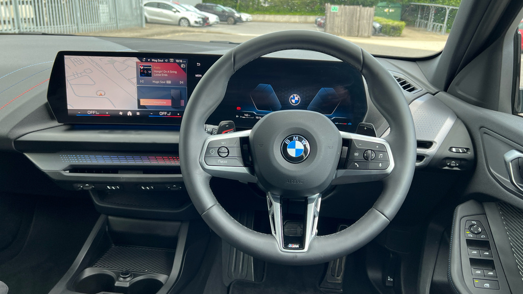 BMW 1 Series 1 Series 120 M Sport Step RO75FHG Black #5