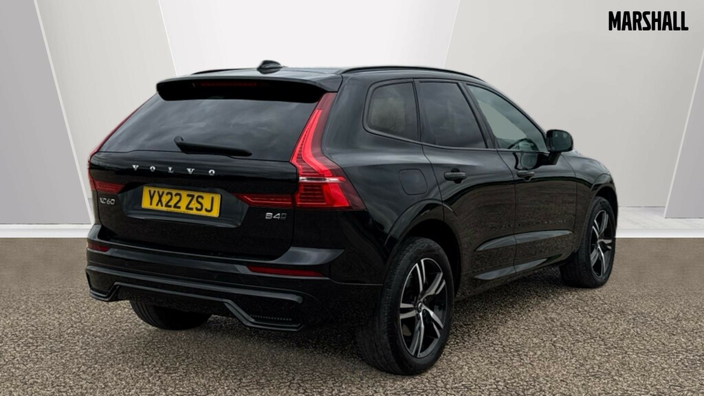 Volvo XC60 Xc60 2.0 B4d R Design Awd Geartronic YX22ZSJ Black #2