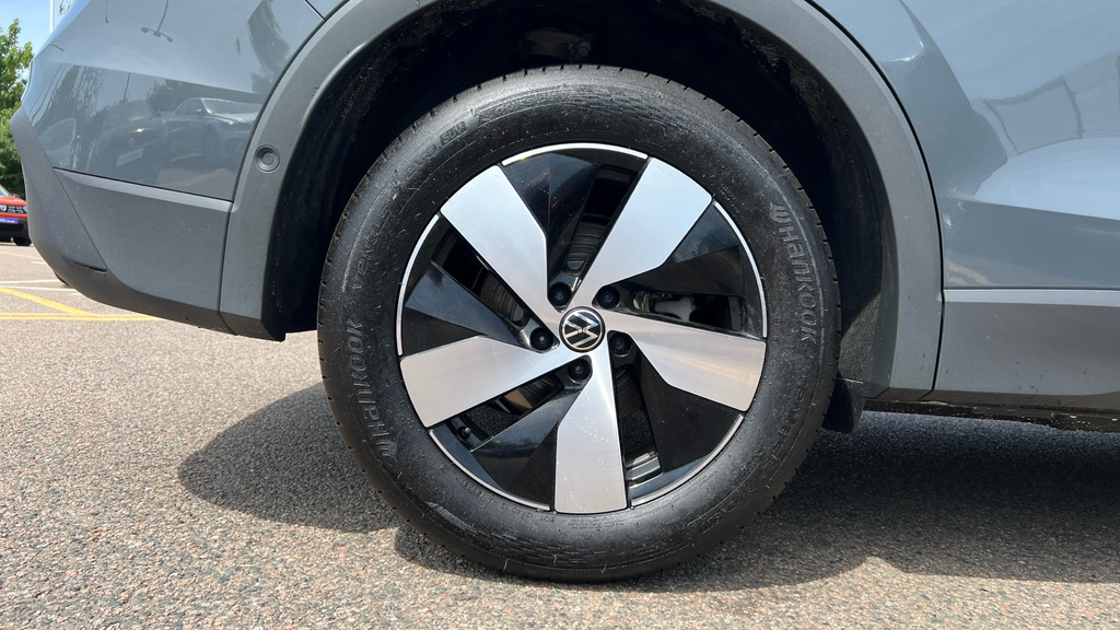 Volkswagen Tiguan Tiguan Match 1.5 Etsi 150 Ps 7-Speed Dsg EA26WVU Grey #5