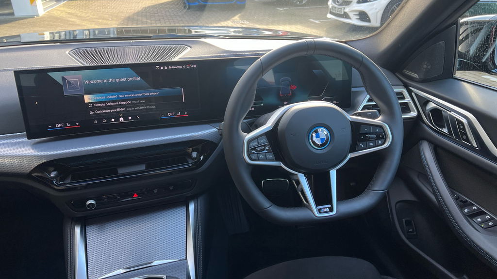 BMW i4 I4 210Kw Edrive35 M Sport 70Kwh Pro Pack Black #5