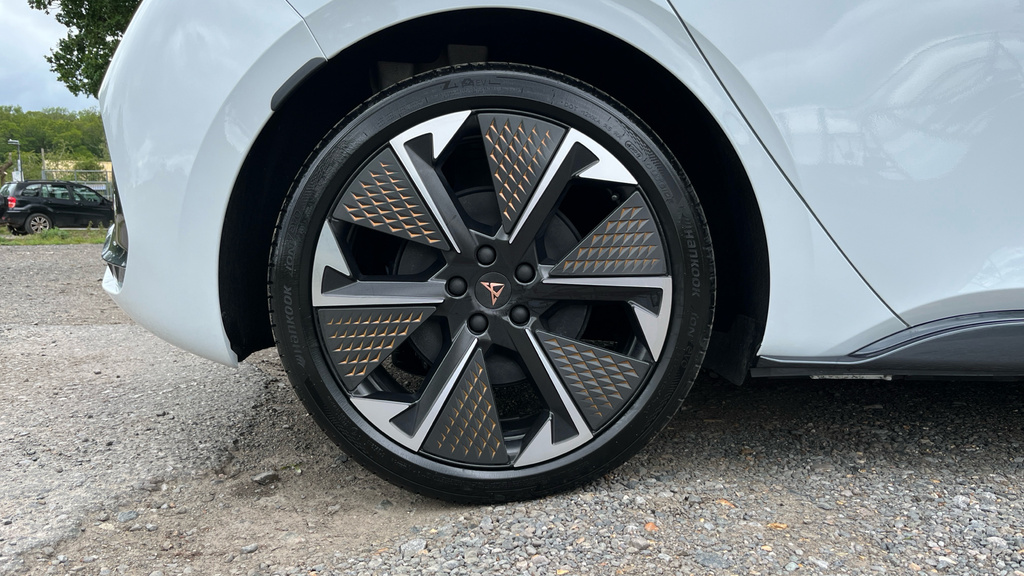 Cupra Born Cupra Born 240Kw E-boost Vz 79Kwh Hatchba White #5
