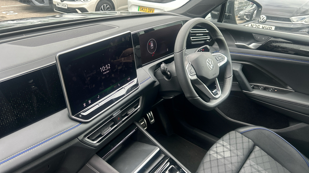 Volkswagen Tiguan Tiguan 1.5 Tsi Ehybrid R-line Dsg LS75YWT Grey #2