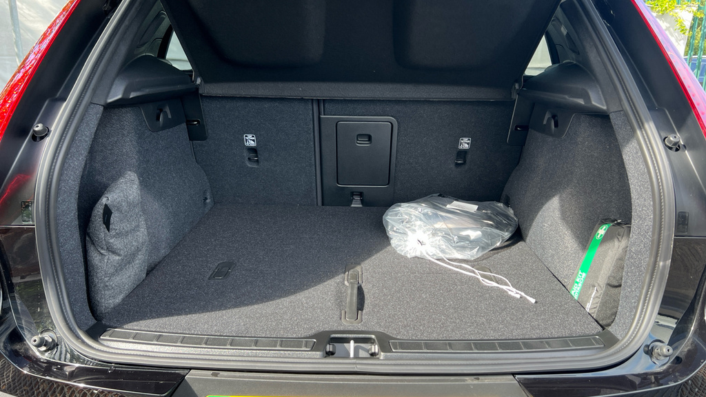 Volvo EX40 Ultra, Single Motor Extended Range,  #13