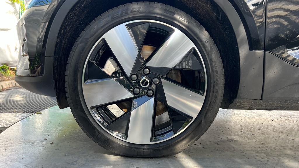 Volvo EX40 Ultra, Single Motor Extended Range,  #23