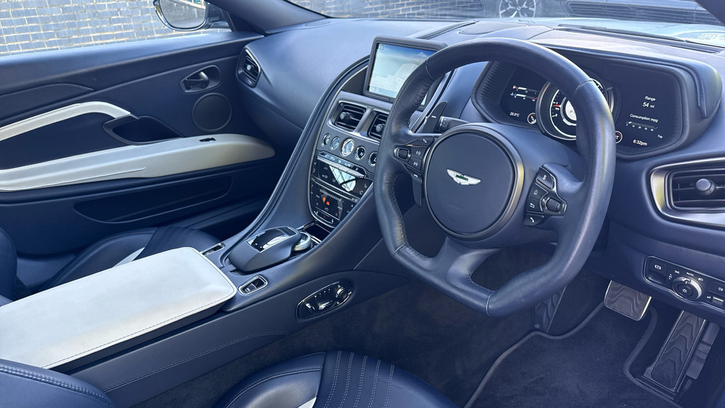 Aston Martin DB11 Db11 V8 Volante Touchtronic White #3
