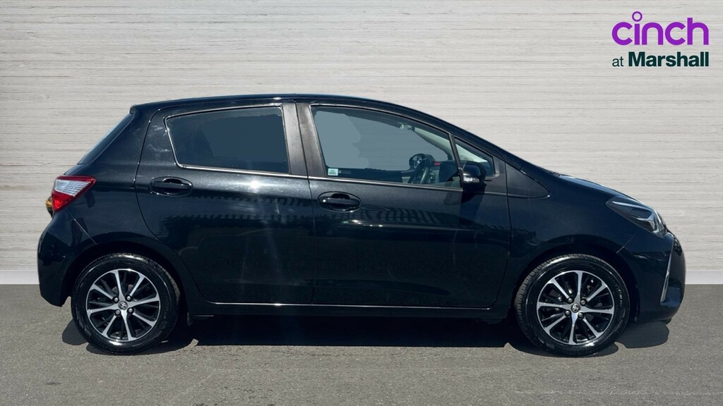 Toyota Yaris Yaris 1.5 Vvt-i Icon Tech Black #2