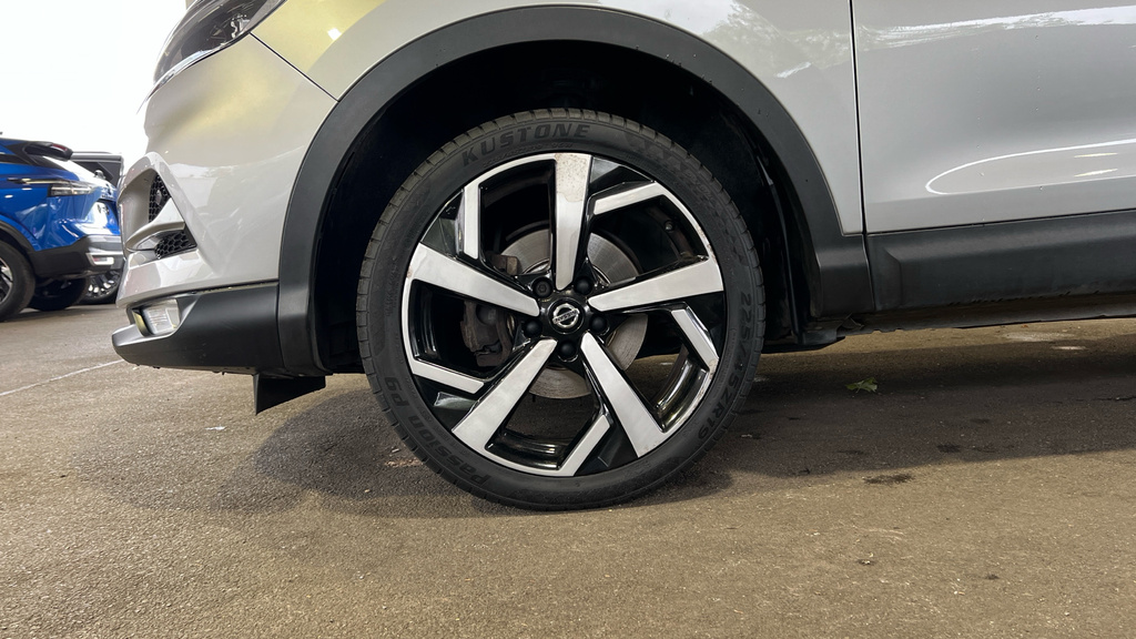 Nissan Qashqai 1.3 Dig-t 160 157 Acenta Premium Dct  #4