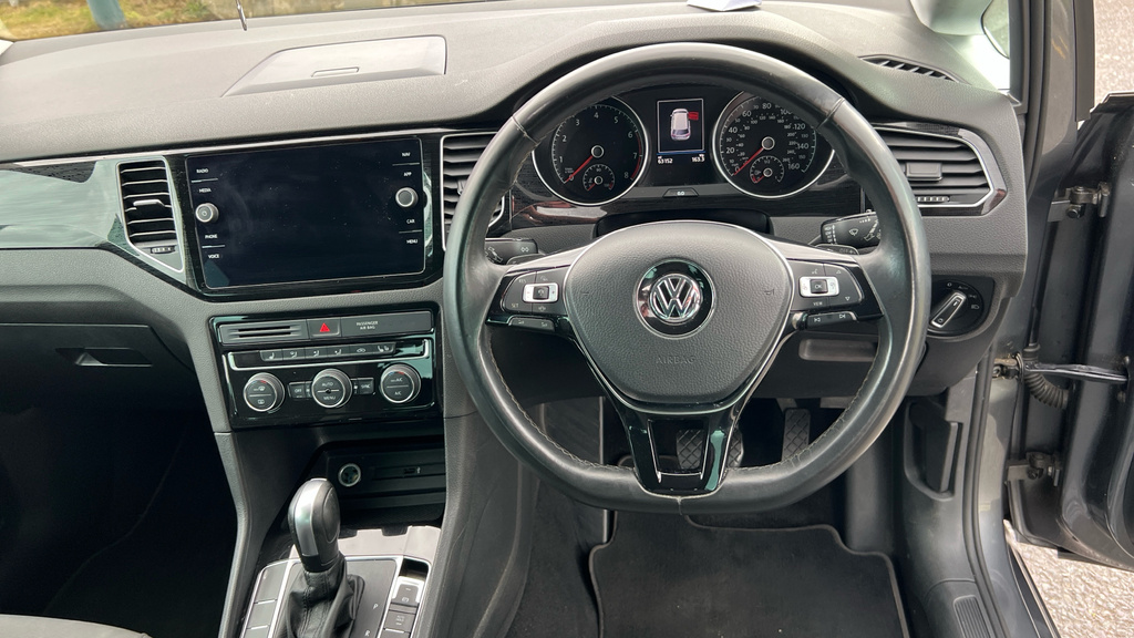 Volkswagen Golf SV Golf Sv 1.6 Tdi Match Mpv Euro 6 Red #11