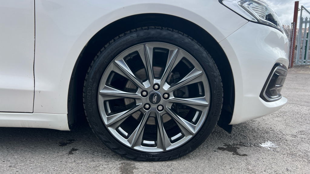 Ford Mondeo 2.0 Hybrid Titanium Edition White #20