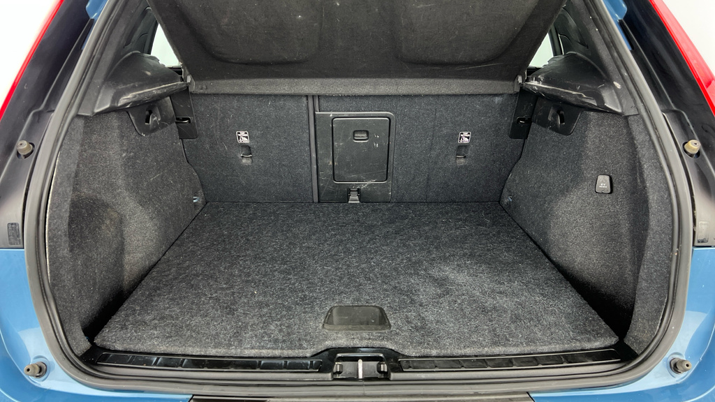 Volvo XC40 Xc40 1.5 T4 Recharge Phev Plus Dark HN72EOL Blue #5