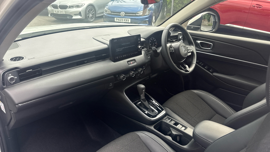 Honda Hr-V Honda Hr-v Hatchback 1.5 Ehev Advance Cvt White #2
