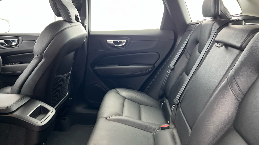 Volvo XC60 2.0 B4 Mhev Plus Suv Hybrid Awd Eu Grey #7