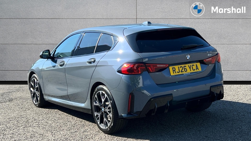 BMW 1 Series Bmw 1 Series Hatchback 120 M Sport Step RJ26YCA #2