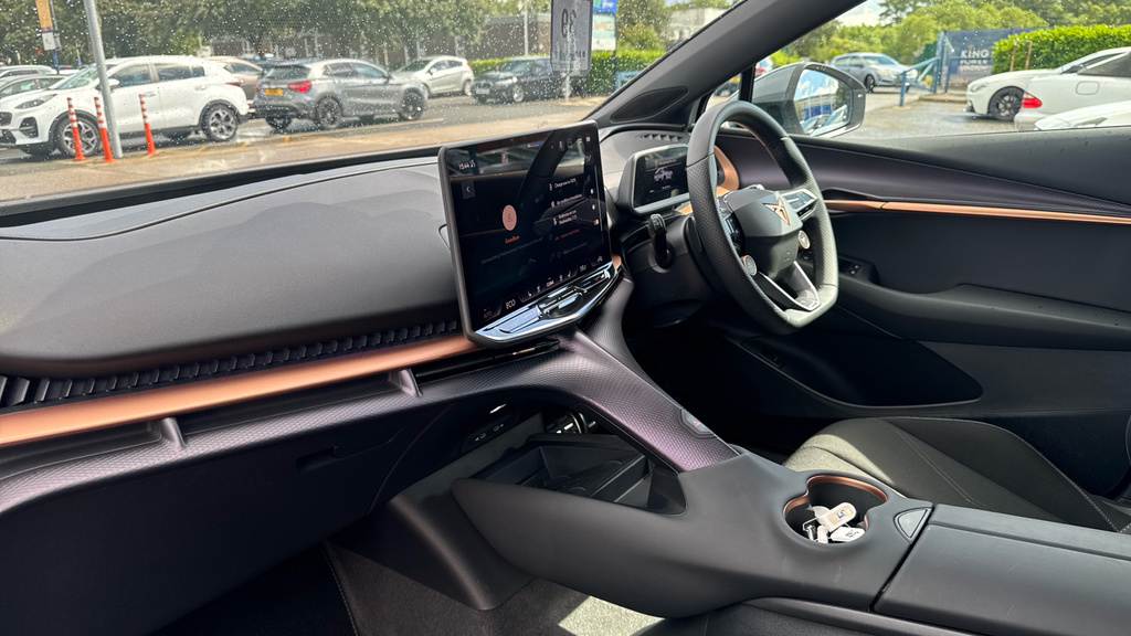 Cupra Tavascan Tavascan 210Kw V1 77Kwh White #2