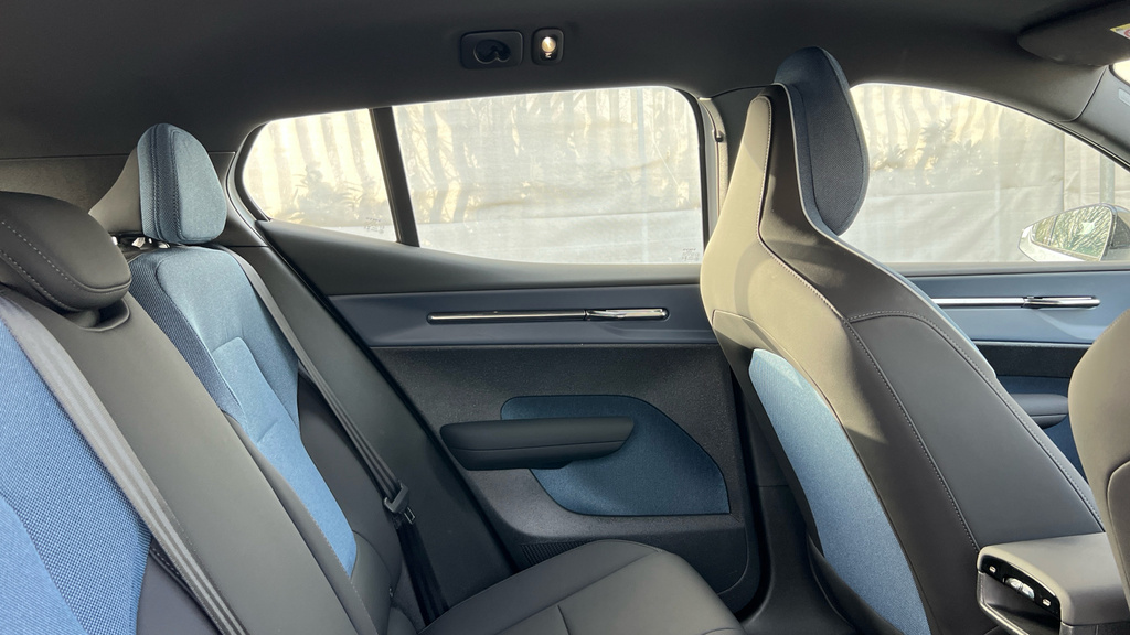 Volvo EX30 Ex30 200Kw Sm Extended Range Plus 69Kwh E Blue #6