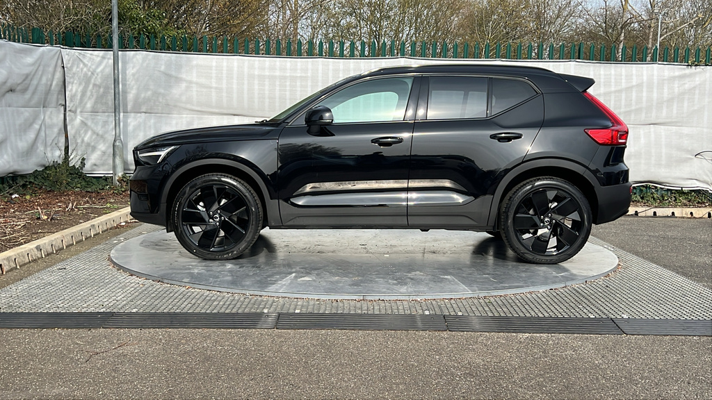 Volvo XC40 2.0 B4p 197Ps Plus Pro Dark Hybrid In Grey Wi Grey #16