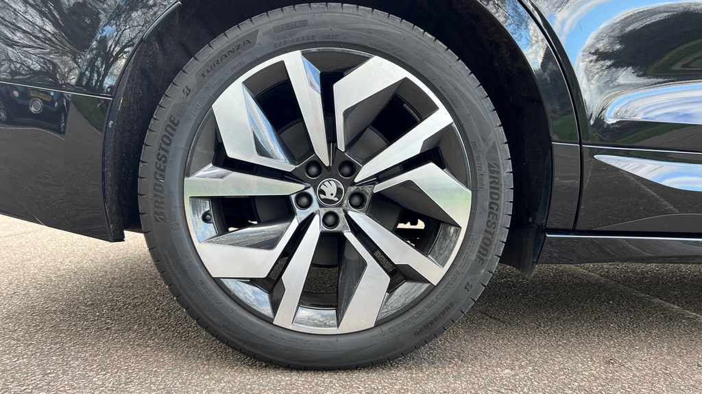 Skoda ENYAQ Enyaq 210Kw 85X Sportline 82Kwh 4X4 Black #5