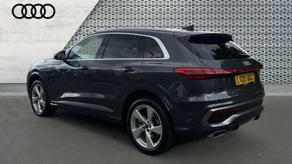 Audi Q5 Audi Q5 Estate 2.0 Tfsi Quattro S Line S Troni LV26UGZ Grey #3