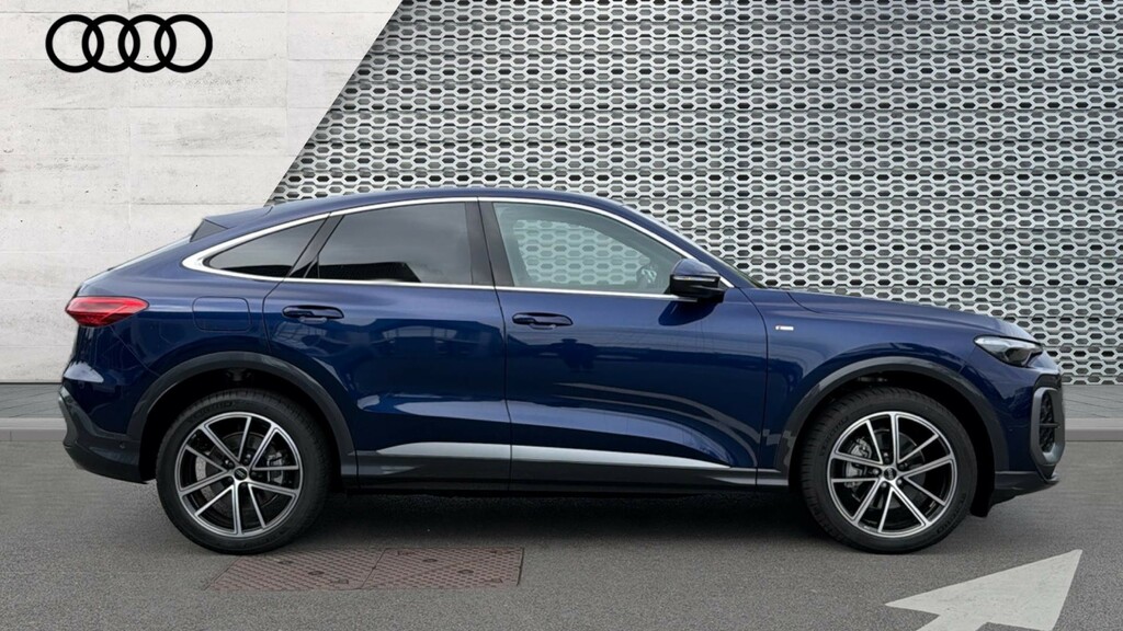 Audi Q5 Audi Q5 Sportback S Line Tfsi Quattro 204 Ps S Tro Blue #4