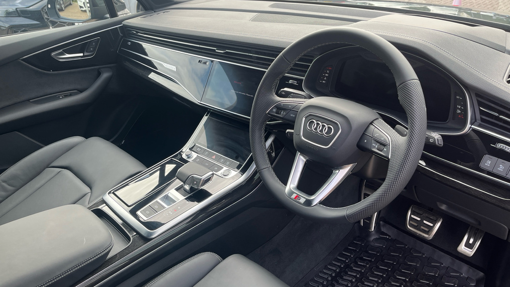 Audi Q7 Audi Q7 Suv Black Edition Tdi Quattro 286 Ps Tiptr Black #6
