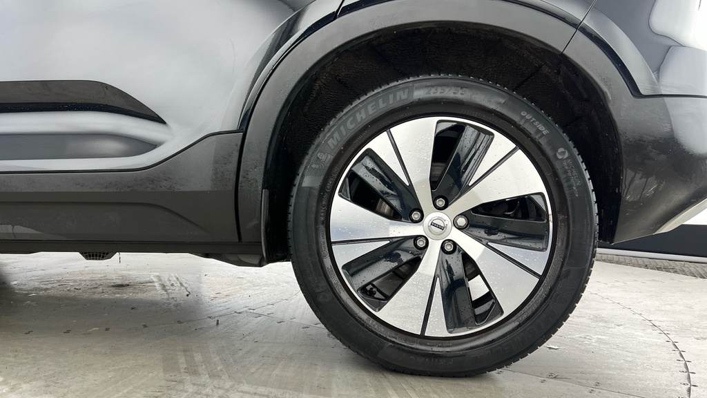 Volvo XC40 Xc40 1.5 T4 Recharge Phev Inscription Black #4